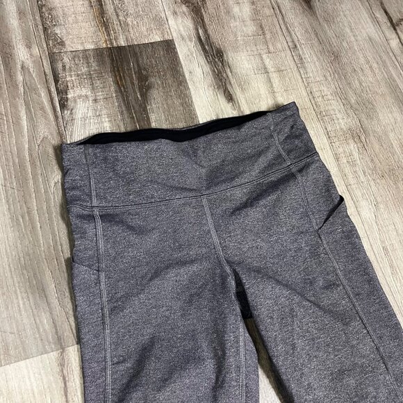 Lululemon Athletic Pace Rival MR Cropped Yoga Pants Heathered Black Size 4 - Picture 3 of 9